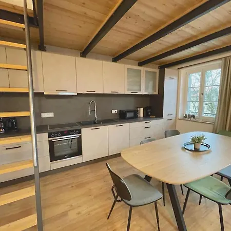Gmunder Premium Dachgeschoss-apartments Διαμέρισμα